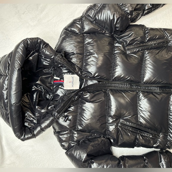 Selling Moncler Ecrins Jacket. Men’s Size 1 (Small) - Picture 5 of 10